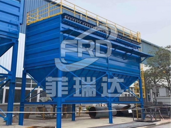 袋式除塵器是一種高效干式除塵器